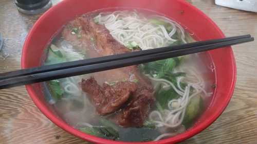 something 排骨汤面 pork noodle soup